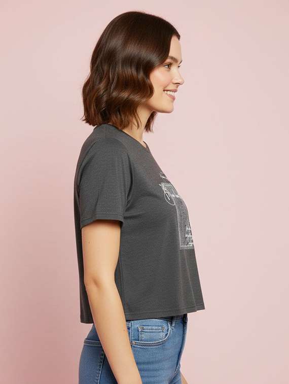 women printed short sleeve crop t-shirt - 22324398 -  Standard Image - 1