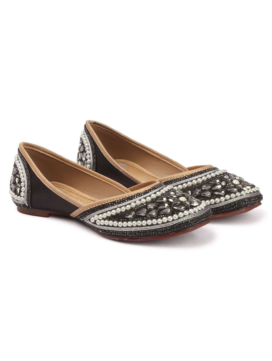 women embroidered slip on mojari - 22324424 -  Standard Image - 1