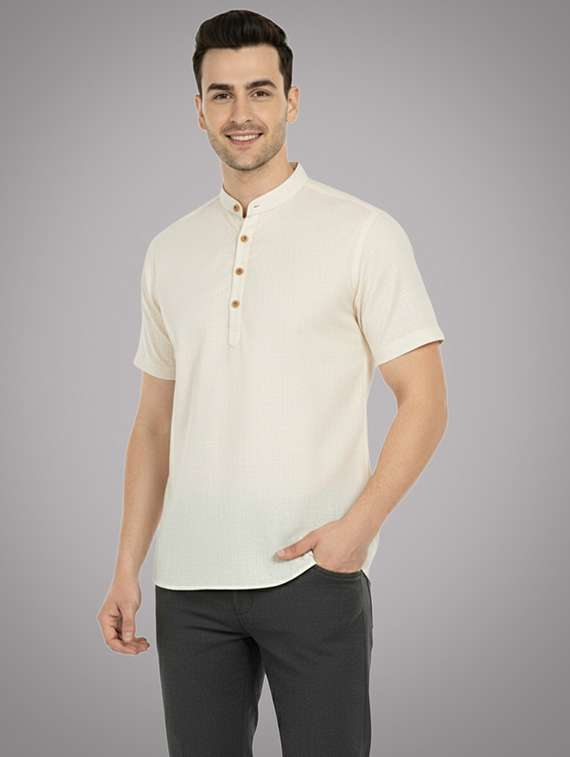 men solid mandarin neck short kurta
