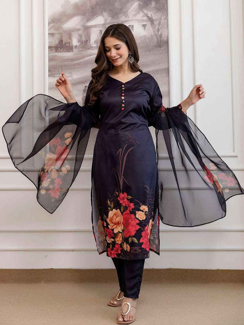 women floral three quarter sleeve kurta pant with dupatta set - 22326576 -  Standard Image - 4