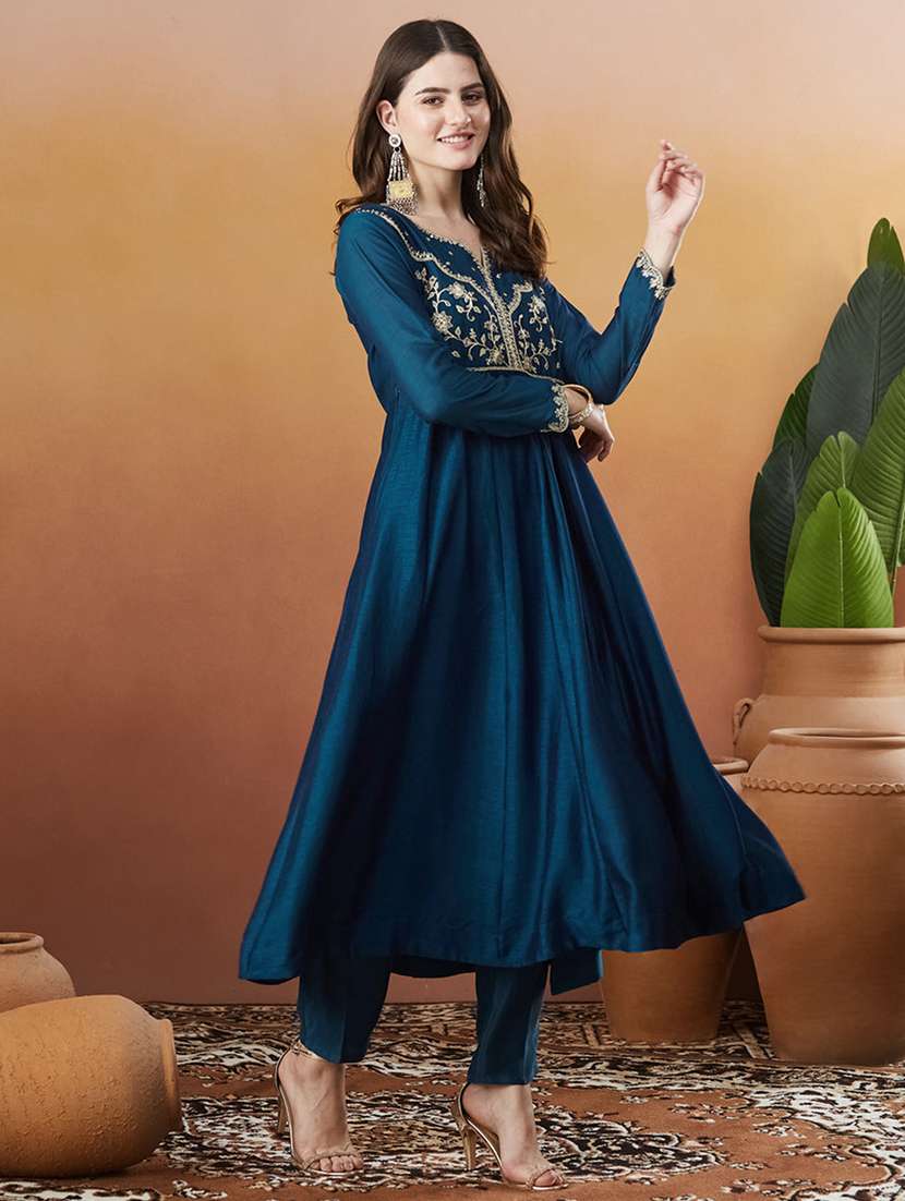 women solid with work long sleeve kurta pant with dupatta set - 22326577 -  Standard Image - 1