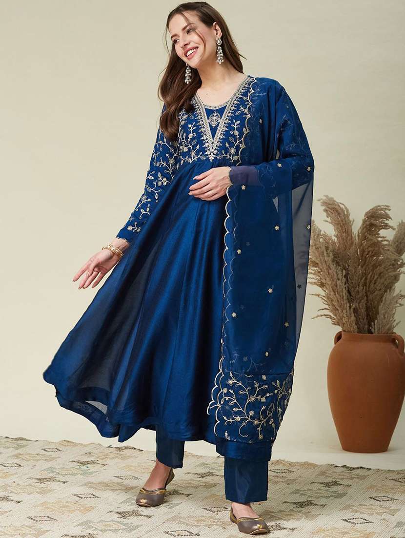 women solid with work long sleeve kurta pant with dupatta set - 22326580 -  Standard Image - 1