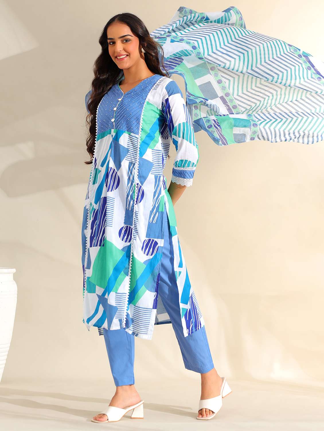women printed three quarter sleeve kurta pant with dupatta set - 22326584 -  Standard Image - 1