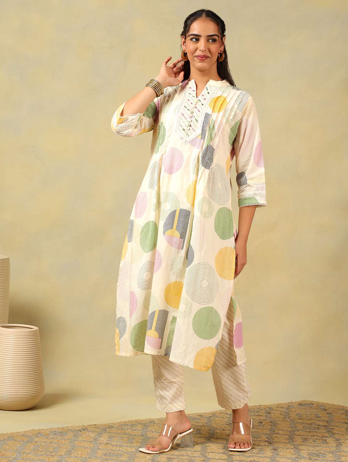 women printed three quarter sleeve kurta pant with dupatta set - 22326586 -  Standard Image - 1