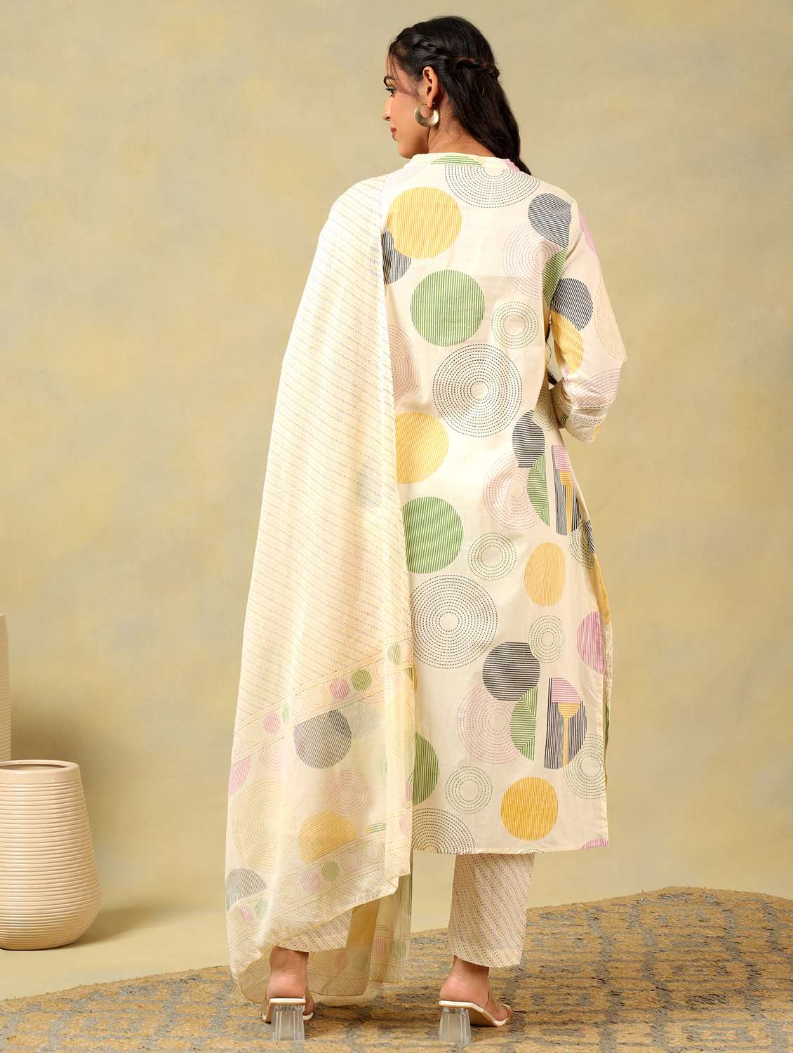 women printed three quarter sleeve kurta pant with dupatta set - 22326586 -  Standard Image - 4