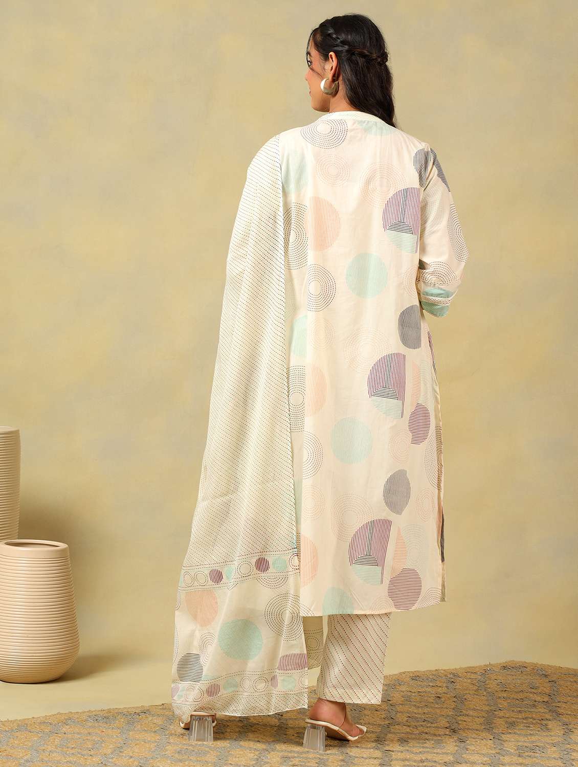 women printed three quarter sleeve kurta pant with dupatta set - 22326587 -  Standard Image - 4