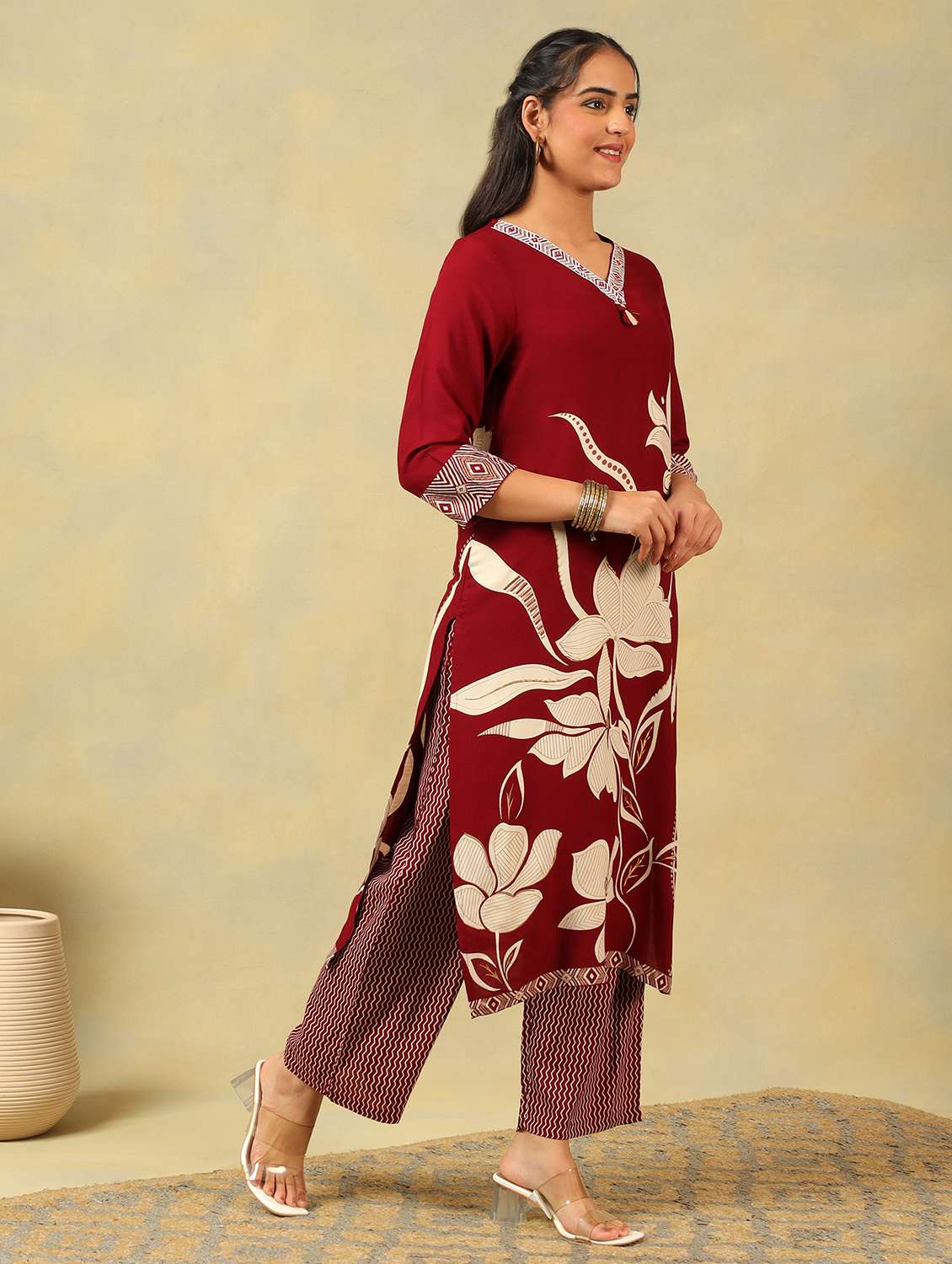 women floral three quarter sleeve kurta pant set - 22326605 -  Standard Image - 1