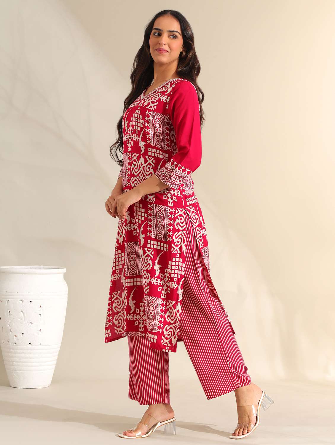 women floral three quarter sleeve kurta pant set - 22326606 -  Standard Image - 1