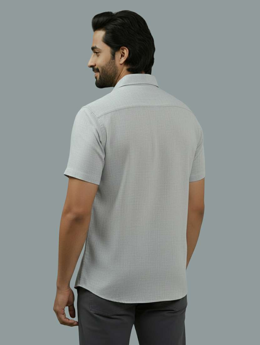 Men Solid Short Sleeve Regular Fit Casual Shirt - 22327037 -  Standard Image - 1