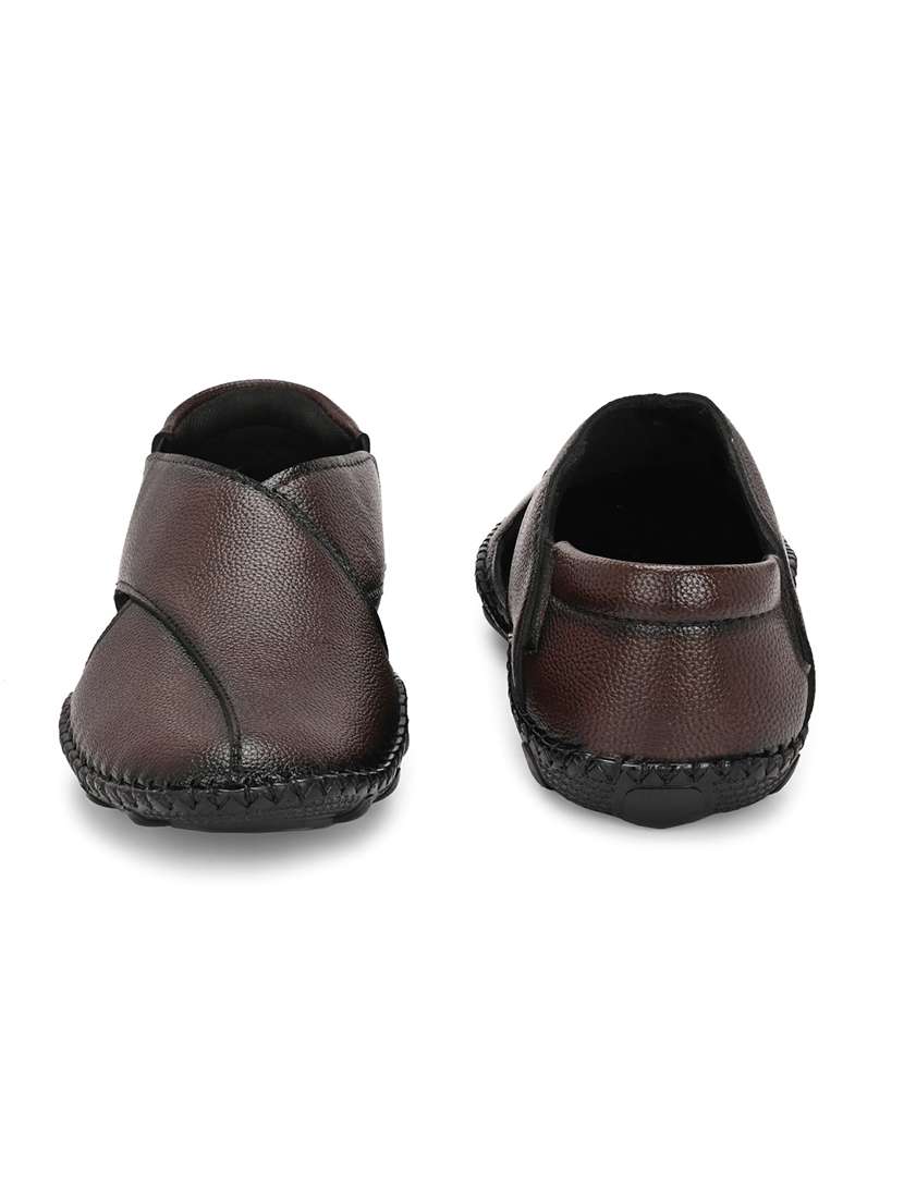 men brown slip on sandal - 22327579 -  Standard Image - 4