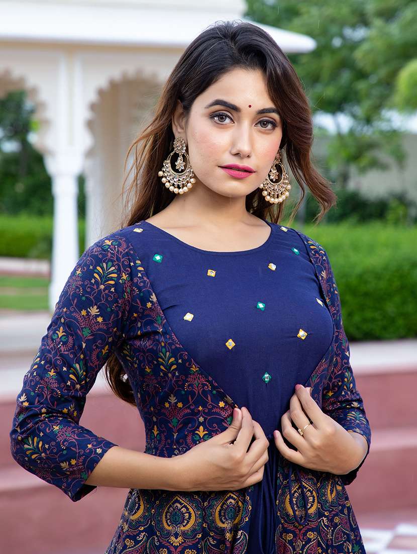 women printed three quarter sleeve kurta - 22327588 -  Standard Image - 4