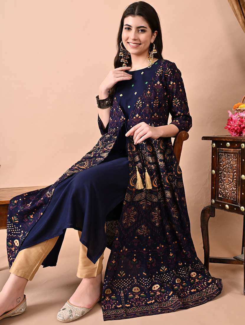 women printed three quarter sleeve kurta - 22327589 -  Standard Image - 4