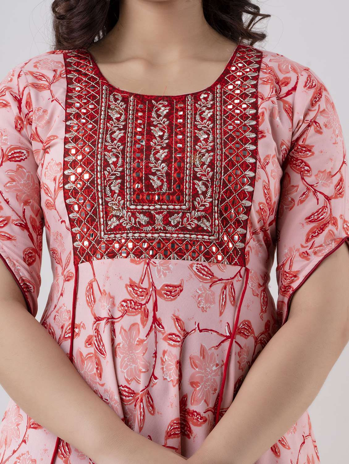 women floral printed elbow sleeve ethnic dress - 22327602 -  Standard Image - 4