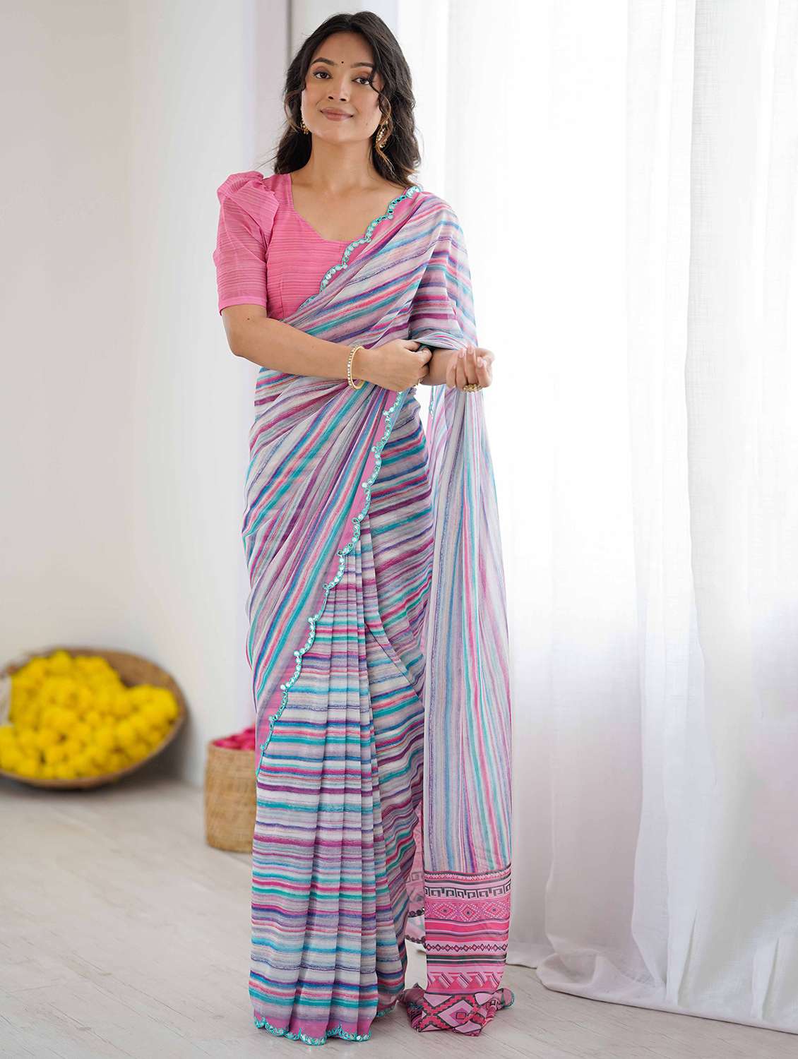 women printed casual wear saree with blouse