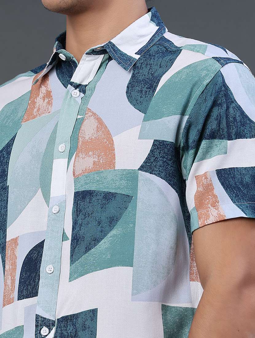 men printed short sleeves shirt and shorts co-ord set - 22328490 -  Standard Image - 1