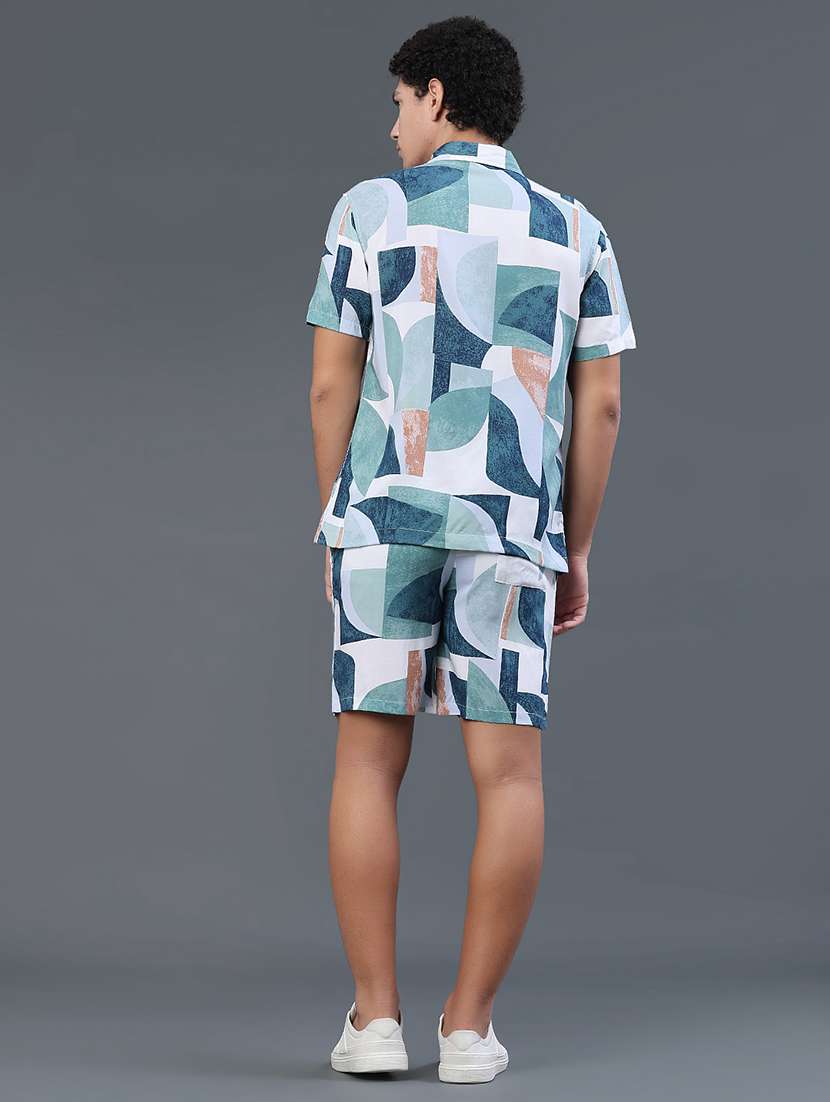 men printed short sleeves shirt and shorts co-ord set - 22328490 -  Standard Image - 4