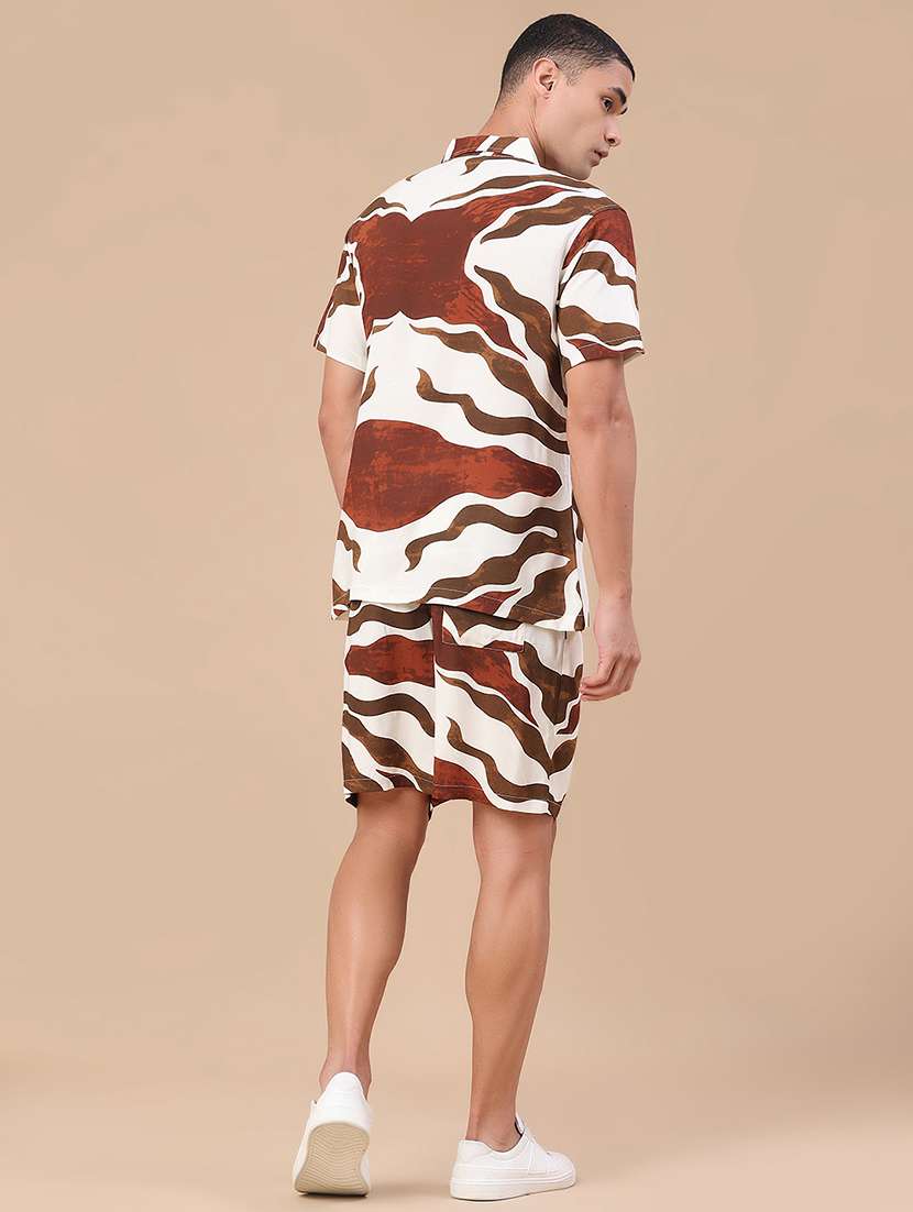 men printed short sleeves shirt and shorts co-ord set - 22328491 -  Standard Image - 4