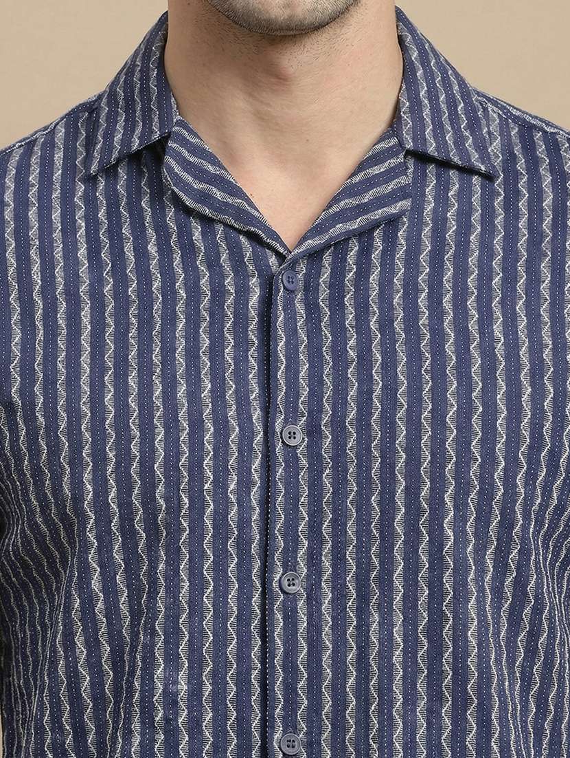 men self design short sleeve regular fit casual shirt - 22328588 -  Standard Image - 4