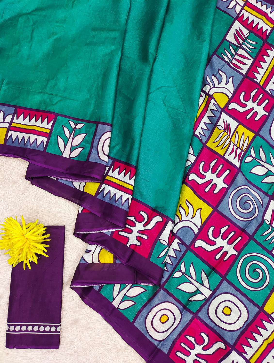 women printed casual wear saree with blouse - 22328723 -  Standard Image - 4