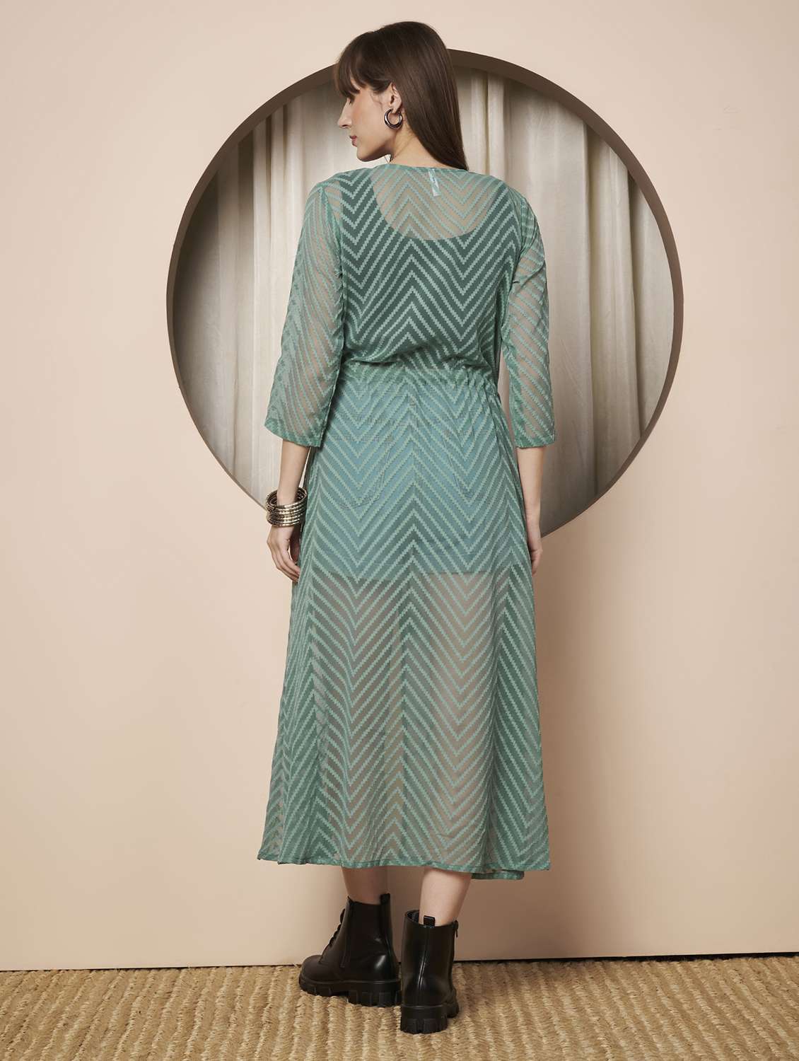 women printed three quarter sleeve long shrug - 22328804 -  Standard Image - 4