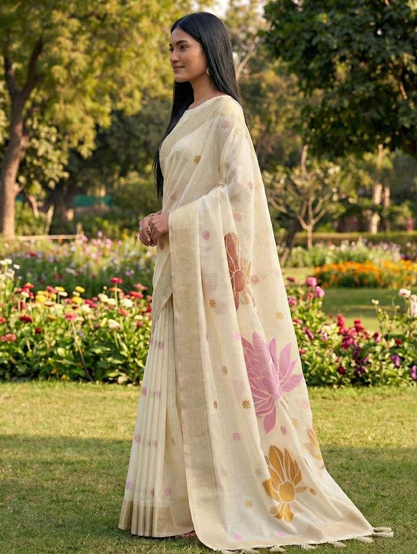 women self design handloom saree with blouse - 22329349 -  Standard Image - 1