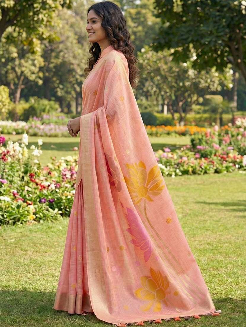women self design handloom saree with blouse - 22329350 -  Standard Image - 1