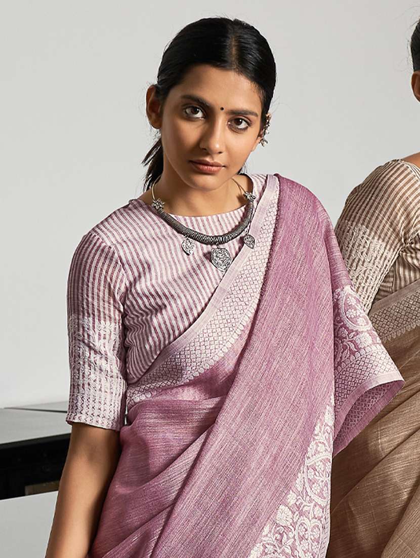 women solid with bordered handloom saree with blouse - 22329364 -  Standard Image - 1