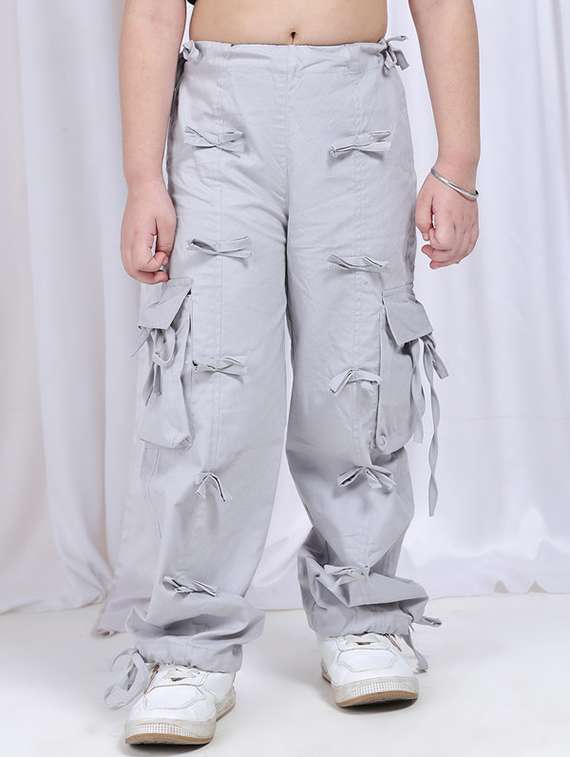 girls solid mid rise cargo