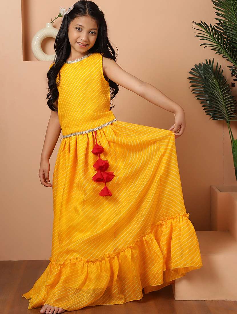 girls printed sleeveless lehenga and choli set - 22329504 -  Standard Image - 1