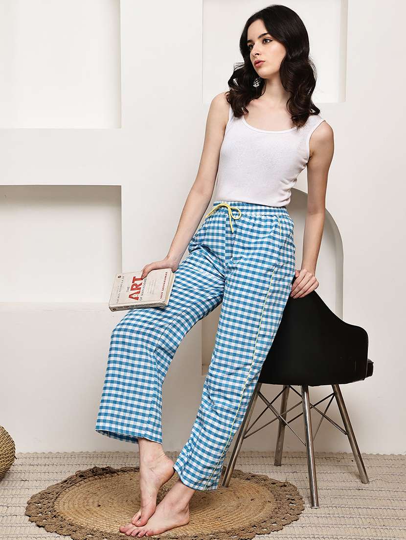 women pack of 2 mid rise loung wear pajama - 22330122 -  Standard Image - 4