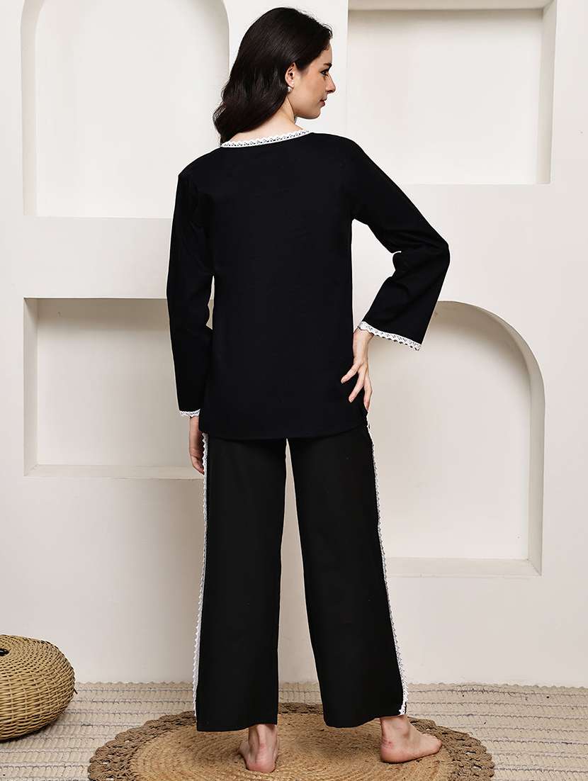 women solid nightwear pyjama set - 22330187 -  Standard Image - 4