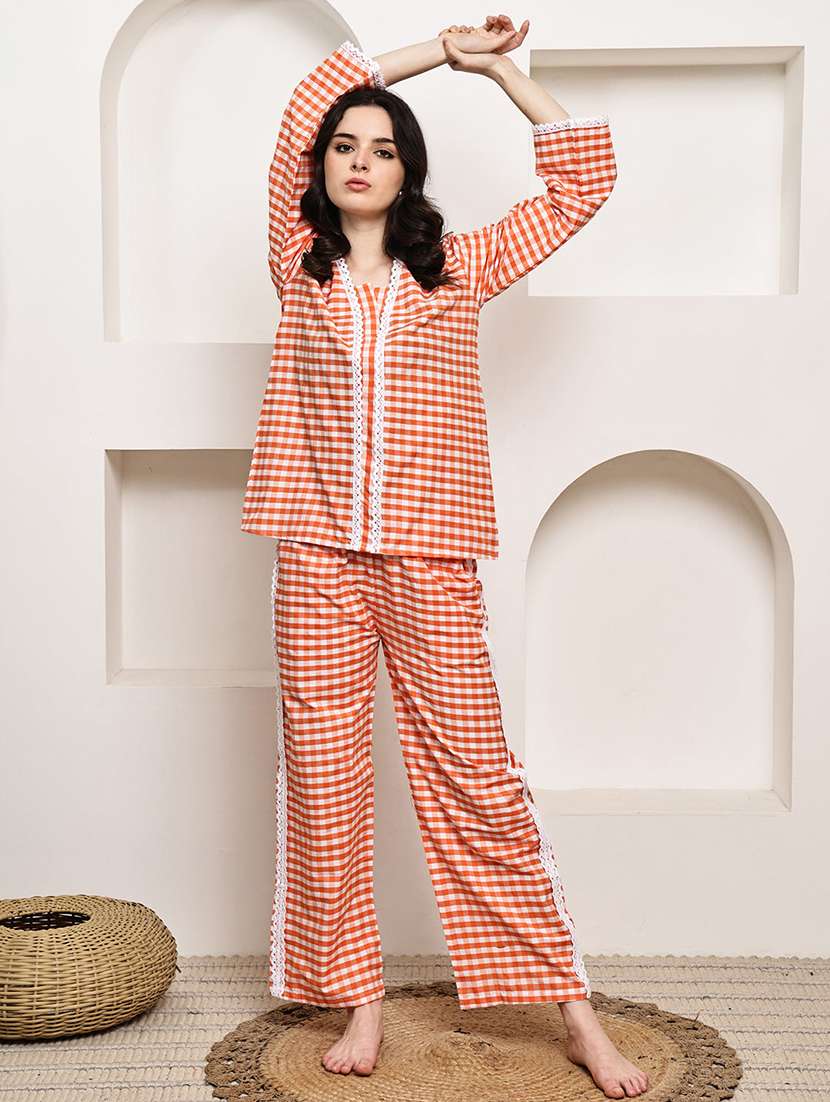 women checkered nightwear pyjama set - 22330193 -  Standard Image - 4