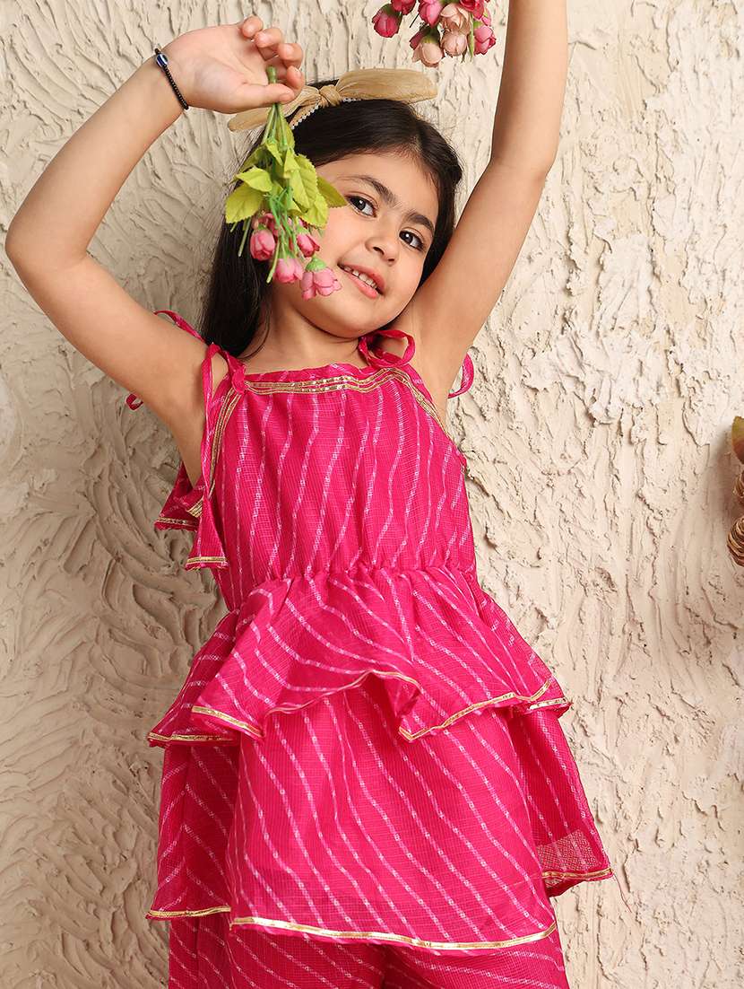 girls printed sleeveless kurta and palazzo set  - 22331427 -  Standard Image - 4