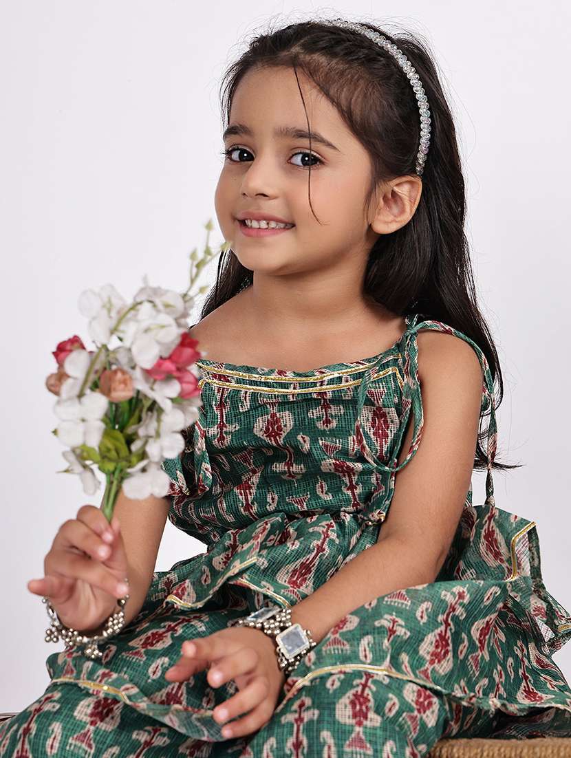 girls printed sleeveless kurta and palazzo set  - 22331432 -  Standard Image - 4