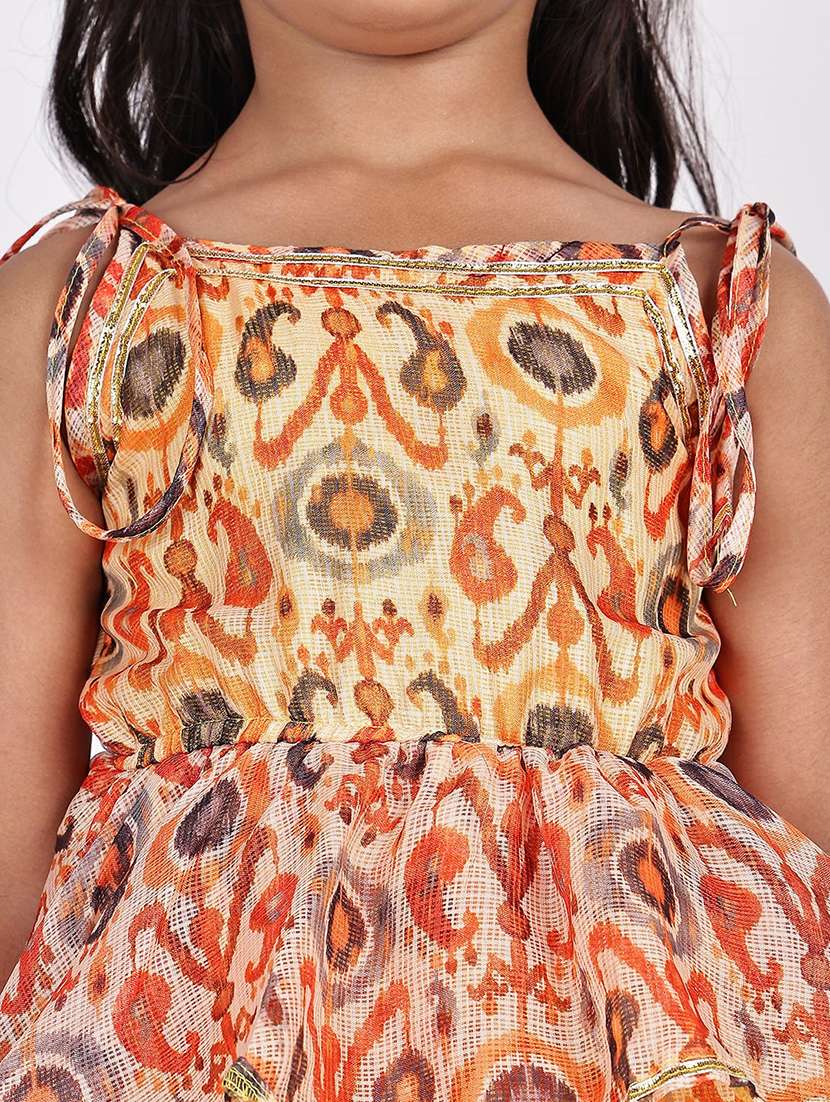 girls printed sleeveless kurta and palazzo set  - 22331434 -  Standard Image - 4