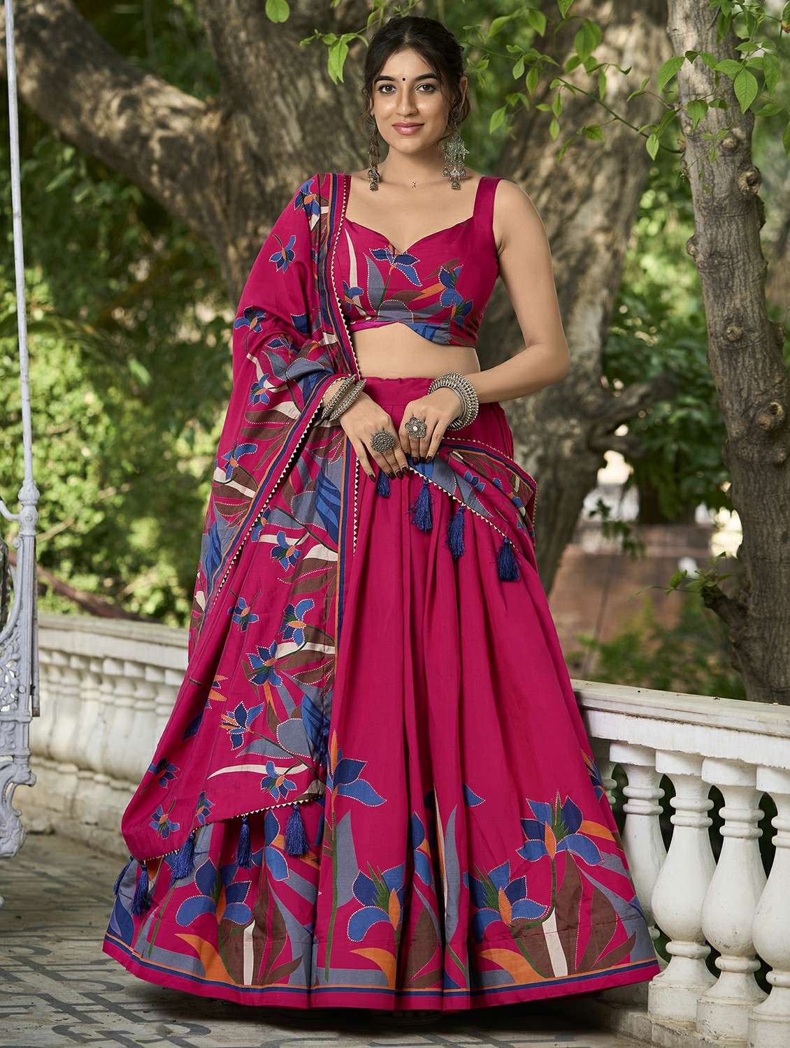 women printed semi-stitched flared lehenga