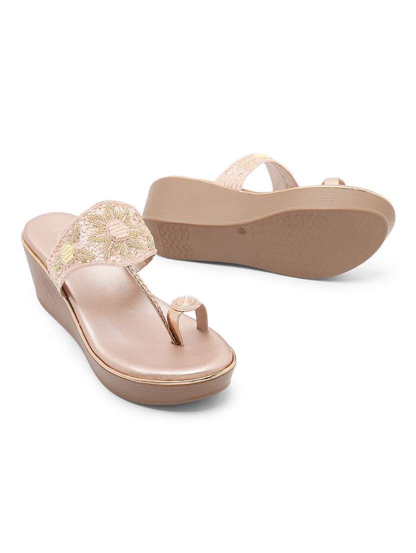 women embellished one toe wedges - 22331784 -  Standard Image - 1