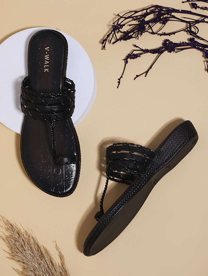 women slip on one toe flat sandal
