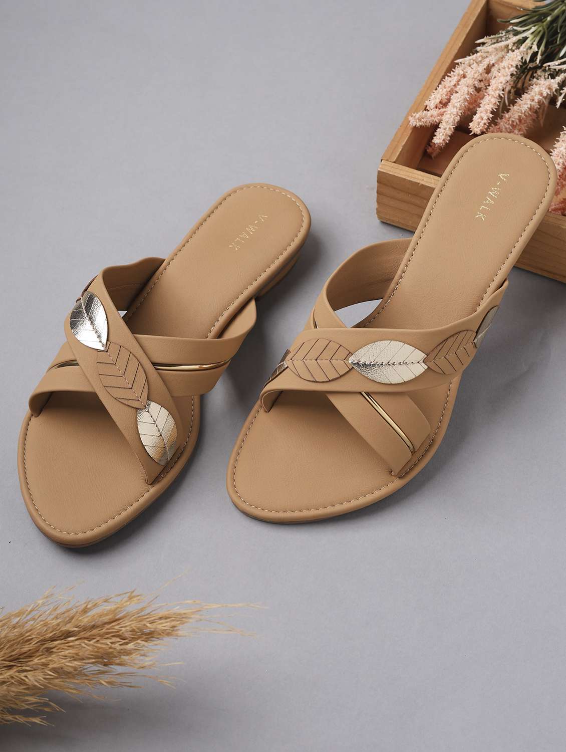 women slip on flat sandals