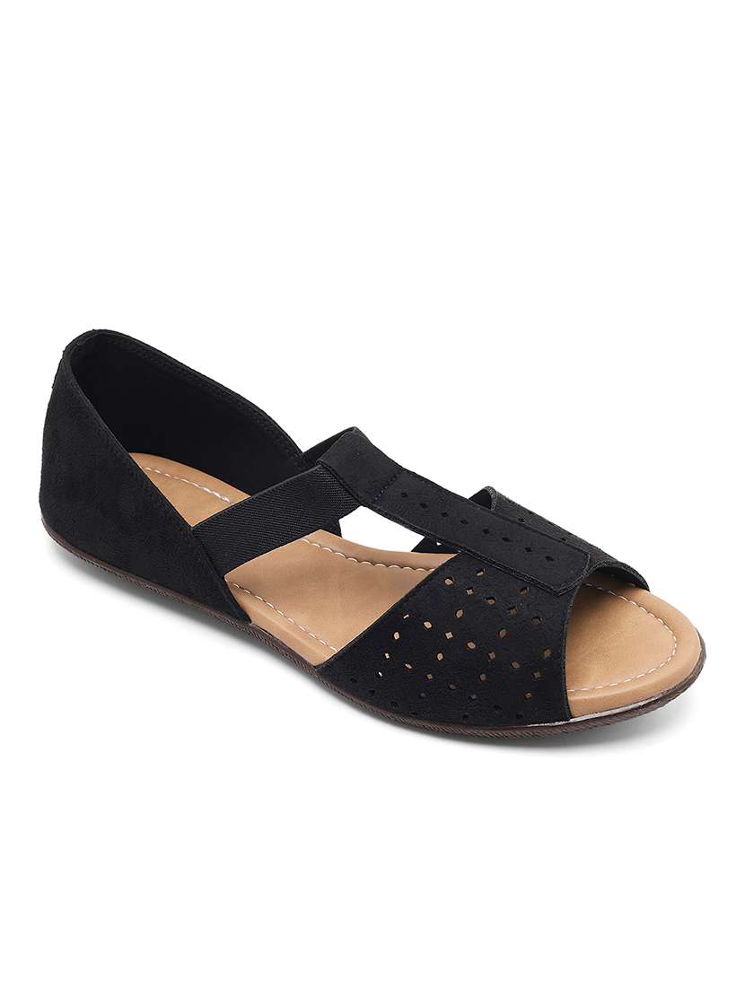 Women Solid Slip On Flat Sandal - 22331827 -  Standard Image - 1