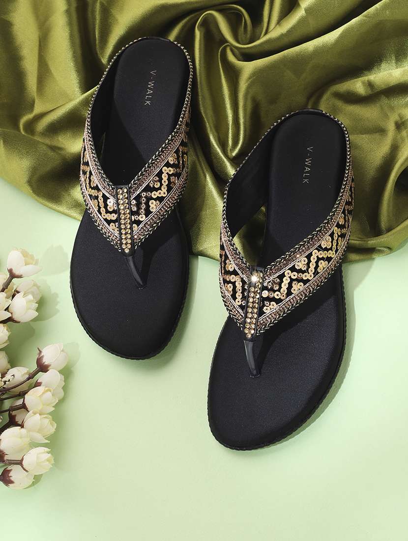 women slip on flat sandal