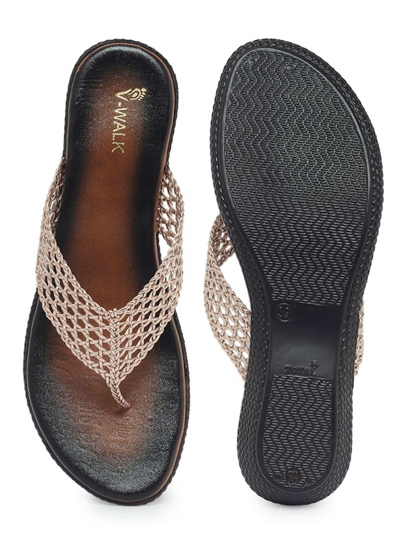 Women Solid Slip On Flat Sandal - 22331905 -  Standard Image - 4
