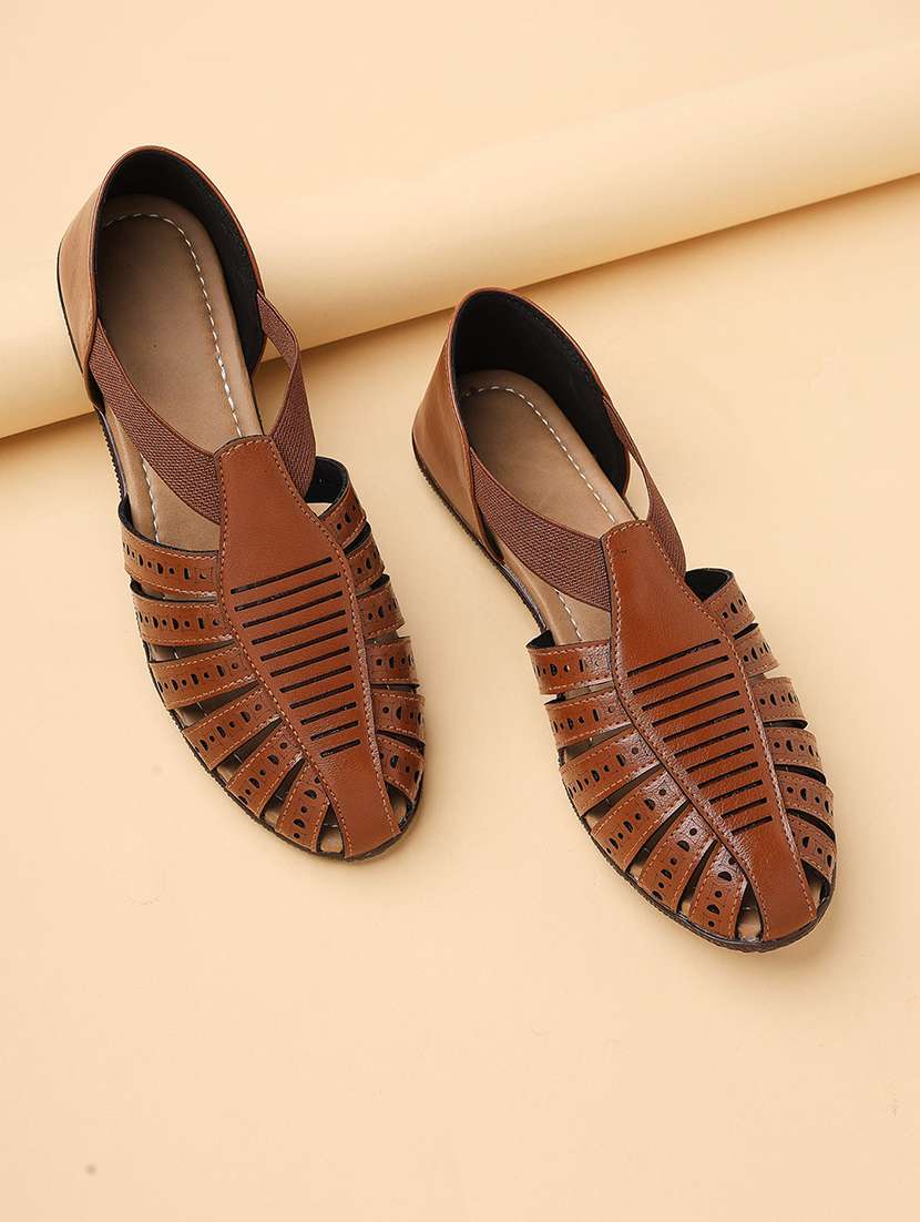 women solid slip on flat sandal
