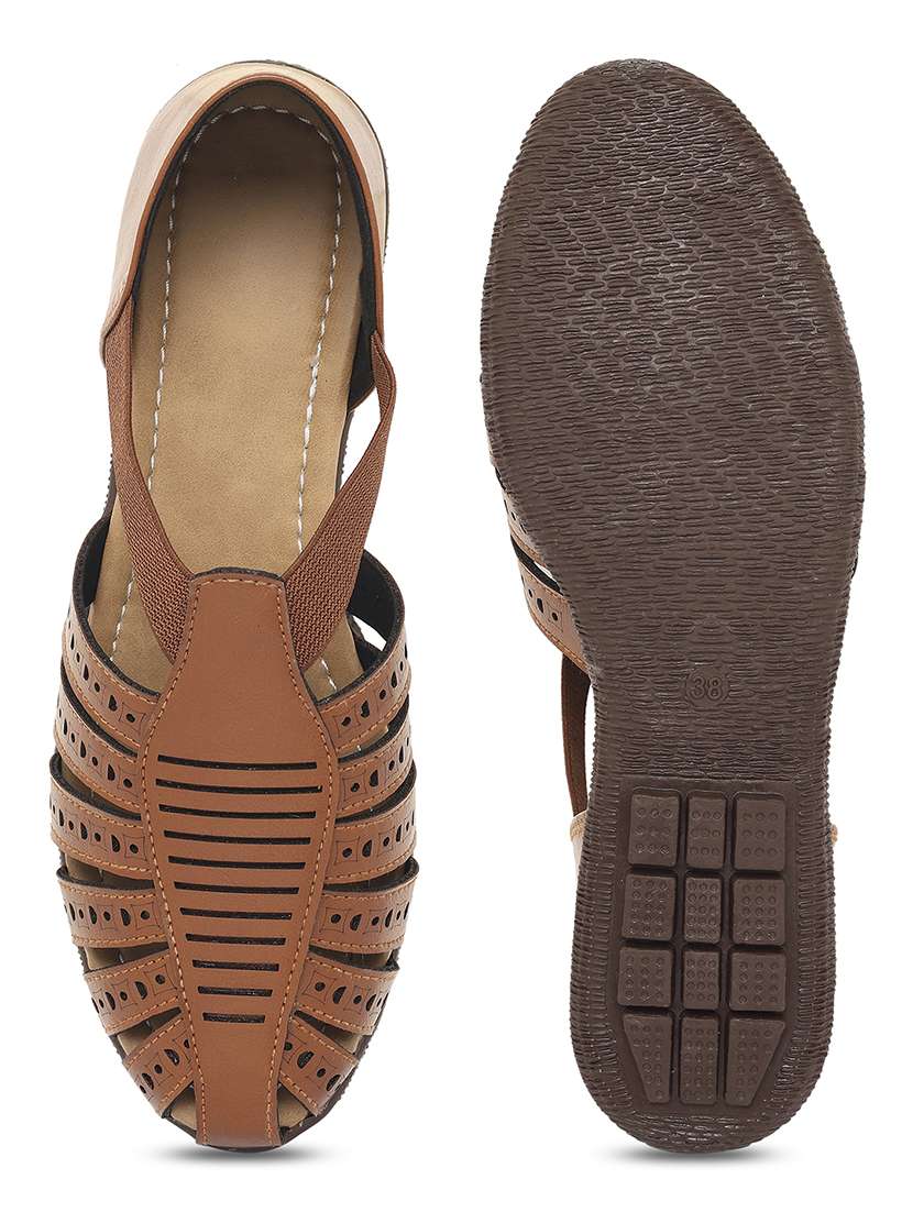 women solid slip on flat sandal - 22331930 -  Standard Image - 4