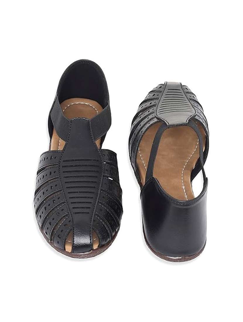 women solid slip on flat sandal - 22331932 -  Standard Image - 4