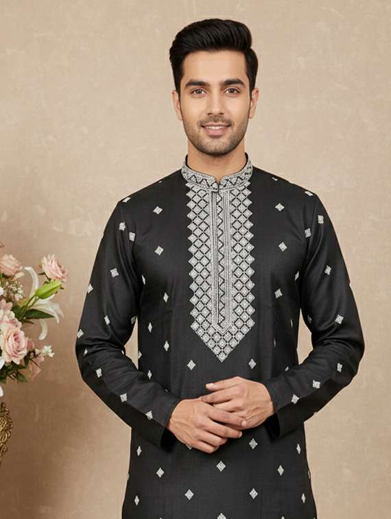 men solid with work mandarin neck long kurta - 22332042 -  Standard Image - 4