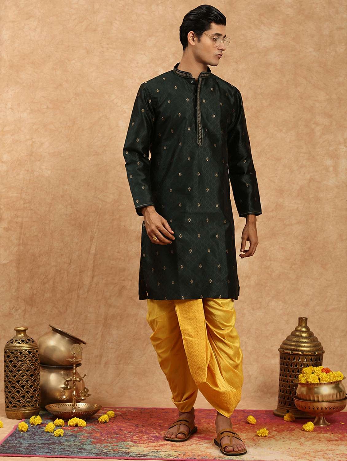 men self design mandarin neck long kurta - 22332085 -  Standard Image - 1