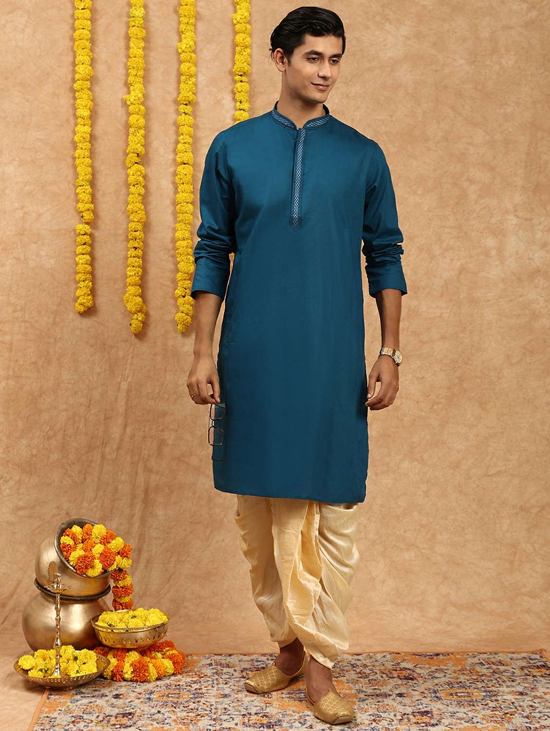 men solid mandarin neck long kurta - 22332090 -  Standard Image - 1