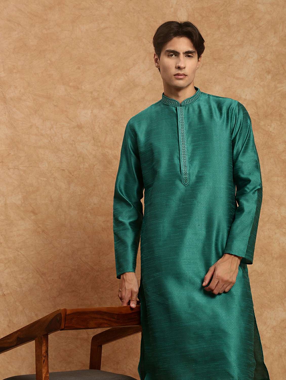 men self design mandarin neck long kurta - 22332198 -  Standard Image - 4