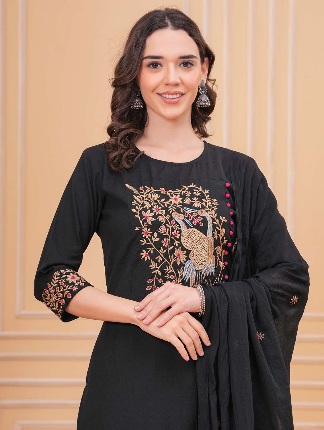 women solid with work round neck kurta pant with dupatta set - 22332258 -  Standard Image - 4